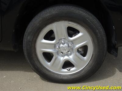 2011 Toyota RAV4   - Photo 30 - Cincinnati, OH 45255