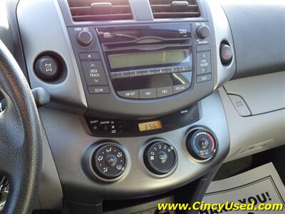 2011 Toyota RAV4   - Photo 20 - Cincinnati, OH 45255