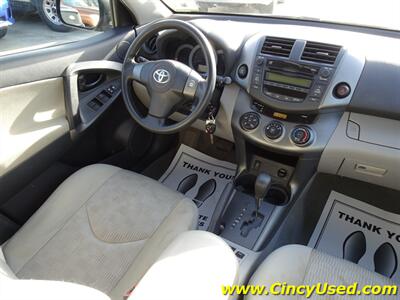 2011 Toyota RAV4   - Photo 16 - Cincinnati, OH 45255