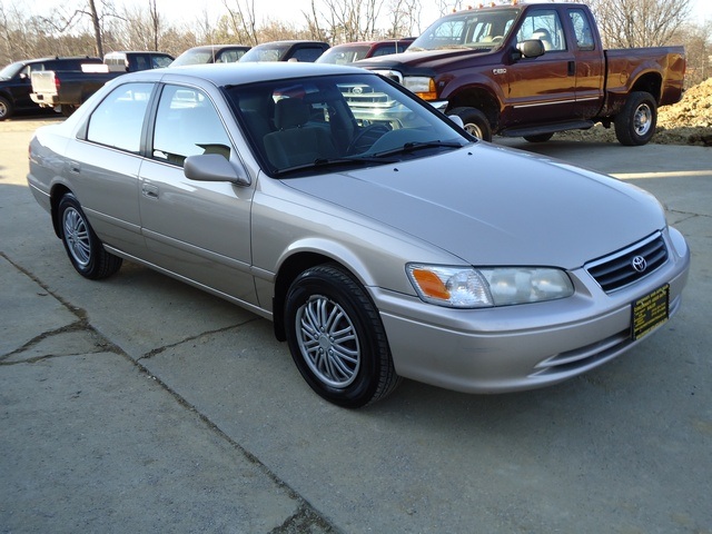 2001 Toyota Camry Le For Sale In Cincinnati, Oh