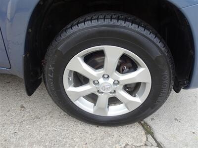 2011 Toyota RAV4 Limited  3.5L V6 4WD - Photo 27 - Cincinnati, OH 45255