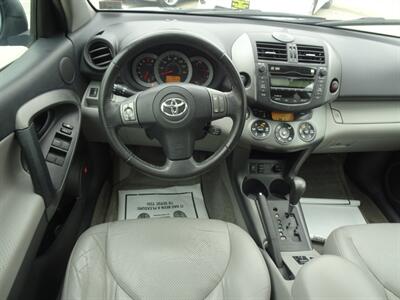 2011 Toyota RAV4 Limited  3.5L V6 4WD - Photo 9 - Cincinnati, OH 45255