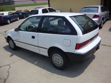 1992 GEO METRO   - Photo 4 - Cincinnati, OH 45255