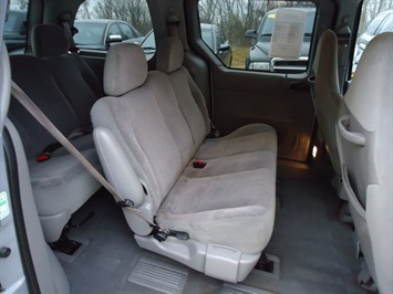 2000 Ford Windstar Vans LX   - Photo 8 - Cincinnati, OH 45255