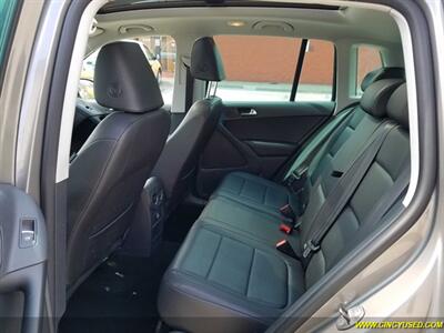 2011 Volkswagen Tiguan SE 4Motion   - Photo 28 - Cincinnati, OH 45255