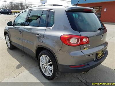 2011 Volkswagen Tiguan SE 4Motion   - Photo 8 - Cincinnati, OH 45255