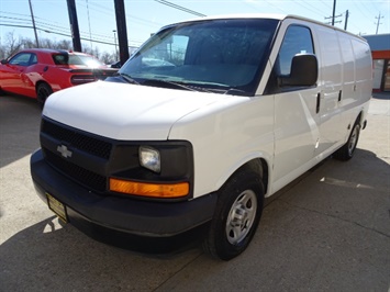 2003 Chevrolet Express Cargo 1500   - Photo 8 - Cincinnati, OH 45255