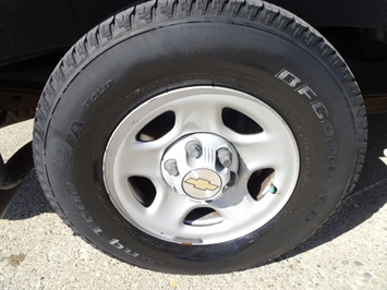 2003 Chevrolet Express Cargo 1500   - Photo 26 - Cincinnati, OH 45255