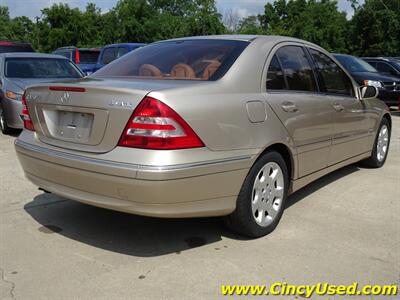 2005 Mercedes-Benz C 320 4MATIC   - Photo 8 - Cincinnati, OH 45255