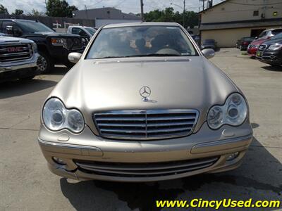 2005 Mercedes-Benz C 320 4MATIC   - Photo 2 - Cincinnati, OH 45255