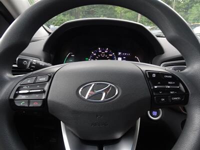 2019 Hyundai IONIQ Blue Hybrid  1.6L I4 FWD - Photo 18 - Cincinnati, OH 45255