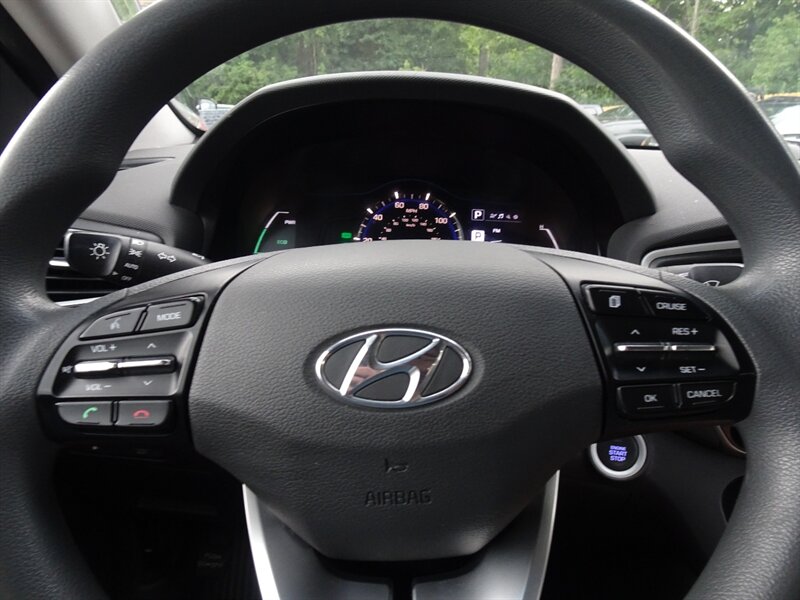 2019 Hyundai IONIQ Blue Hybrid 1.6L I4 FWD - Photo 18 - Cincinnati, OH 45255