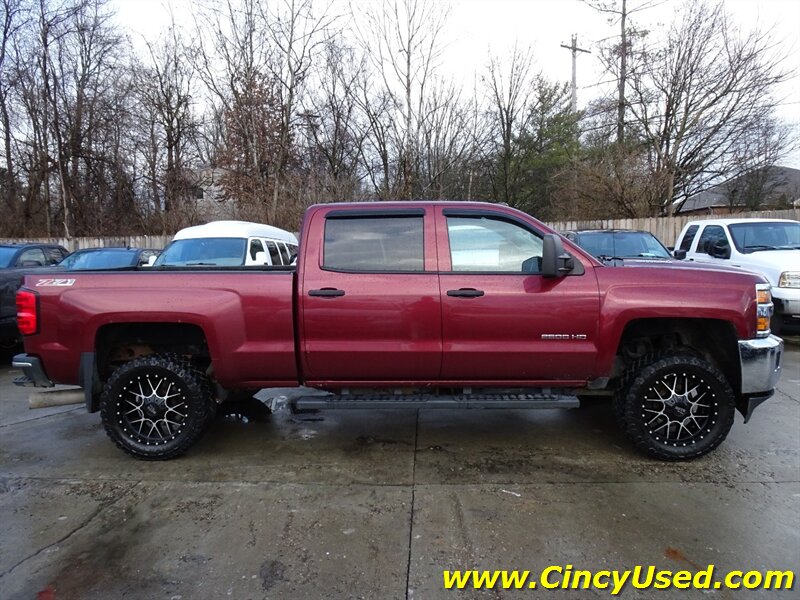 2015 Chevrolet Silverado 2500HD LT photo 5