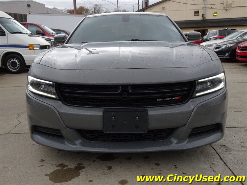 2019 Dodge Charger SXT - Photo 2 - Cincinnati, OH 45255