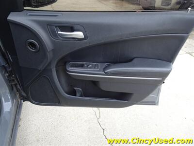 2019 Dodge Charger SXT - Photo 24 - Cincinnati, OH 45255