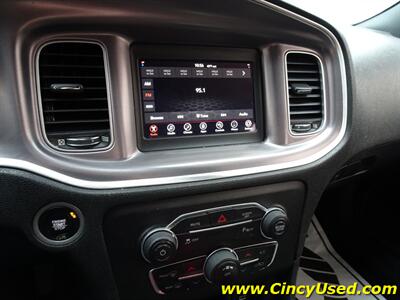 2019 Dodge Charger SXT - Photo 17 - Cincinnati, OH 45255