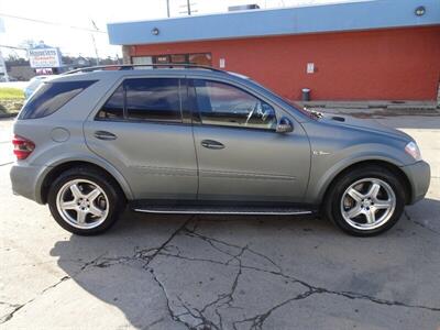 2007 Mercedes-Benz ML 63 AMG  6.2L V8 AWD - Photo 12 - Cincinnati, OH 45255