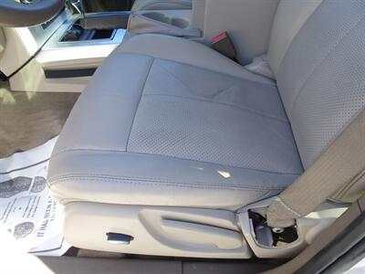 2010 Jeep Liberty Limited  3.7L V6 4X4 - Photo 21 - Cincinnati, OH 45255