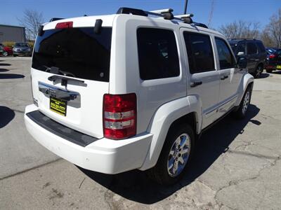 2010 Jeep Liberty Limited  3.7L V6 4X4 - Photo 6 - Cincinnati, OH 45255
