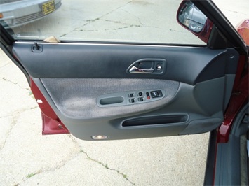 1996 Honda Accord   - Photo 20 - Cincinnati, OH 45255