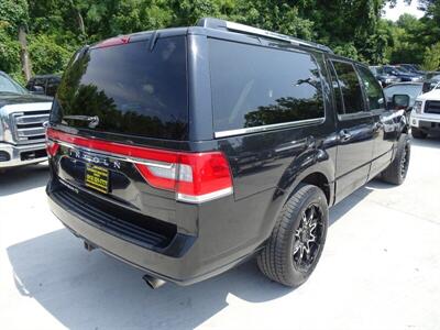 2015 Lincoln Navigator L  3.5L V6 4X4 - Photo 11 - Cincinnati, OH 45255