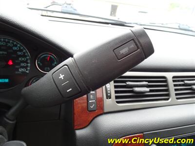 2013 Chevrolet Tahoe LT   - Photo 17 - Cincinnati, OH 45255