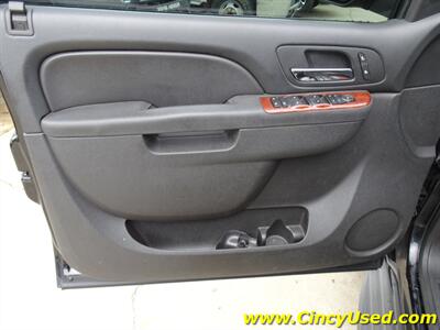 2013 Chevrolet Tahoe LT   - Photo 25 - Cincinnati, OH 45255