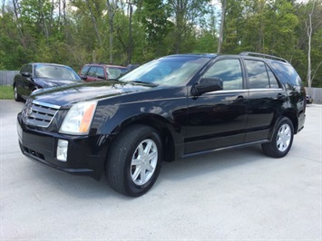 2004 Cadillac SRX   - Photo 11 - Cincinnati, OH 45255