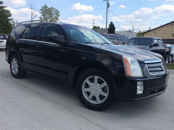 2004 Cadillac SRX   - Photo 10 - Cincinnati, OH 45255