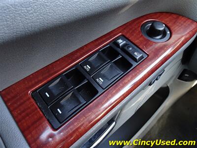 2006 Jeep Grand Cherokee Limited  5.7L V8 4X4 - Photo 25 - Cincinnati, OH 45255