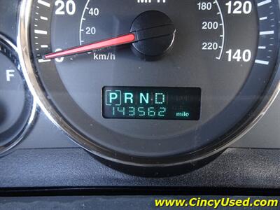 2006 Jeep Grand Cherokee Limited  5.7L V8 4X4 - Photo 24 - Cincinnati, OH 45255