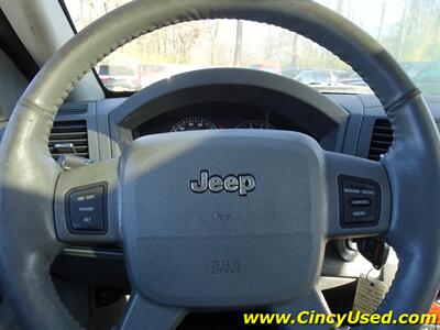 2006 Jeep Grand Cherokee Limited  5.7L V8 4X4 - Photo 21 - Cincinnati, OH 45255