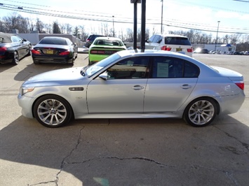 2007 BMW M5   - Photo 10 - Cincinnati, OH 45255