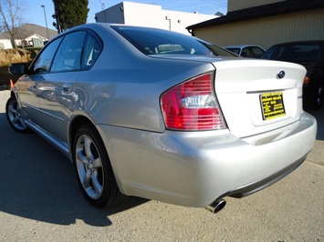 2005 Subaru Legacy GT Limited   - Photo 12 - Cincinnati, OH 45255