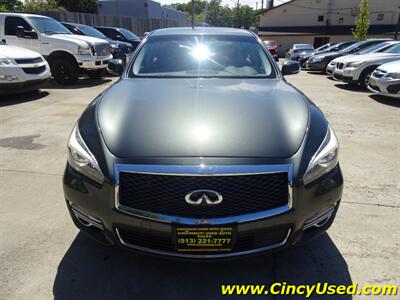2015 INFINITI Q70 L  5.6L V8 AWD - Photo 2 - Cincinnati, OH 45255