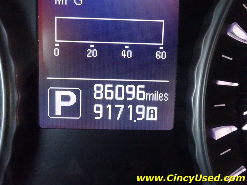 2015 INFINITI Q70 L  5.6L V8 AWD - Photo 22 - Cincinnati, OH 45255