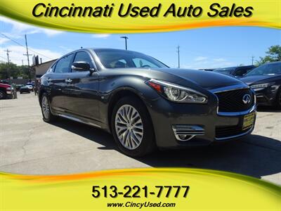 2015 INFINITI Q70 L  5.6L V8 AWD - Photo 1 - Cincinnati, OH 45255