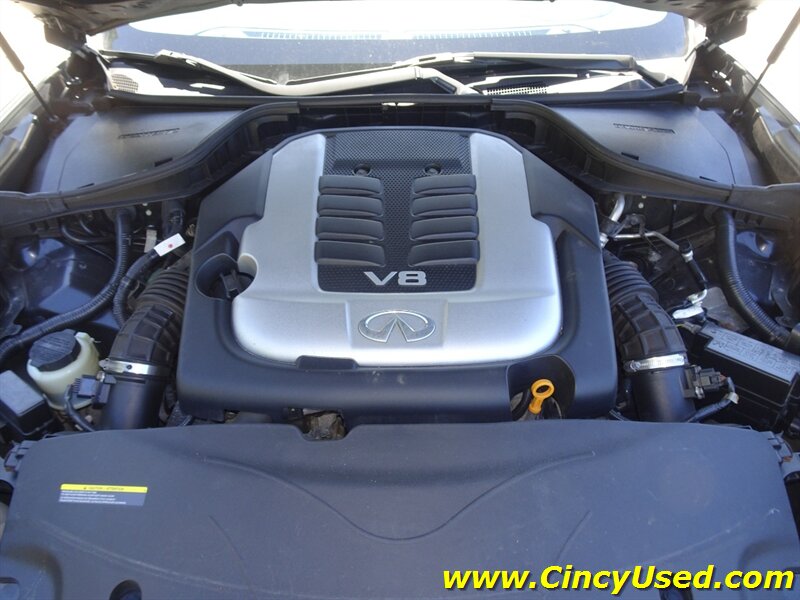 2015 INFINITI Q70 L  5.6L V8 AWD - Photo 31 - Cincinnati, OH 45255