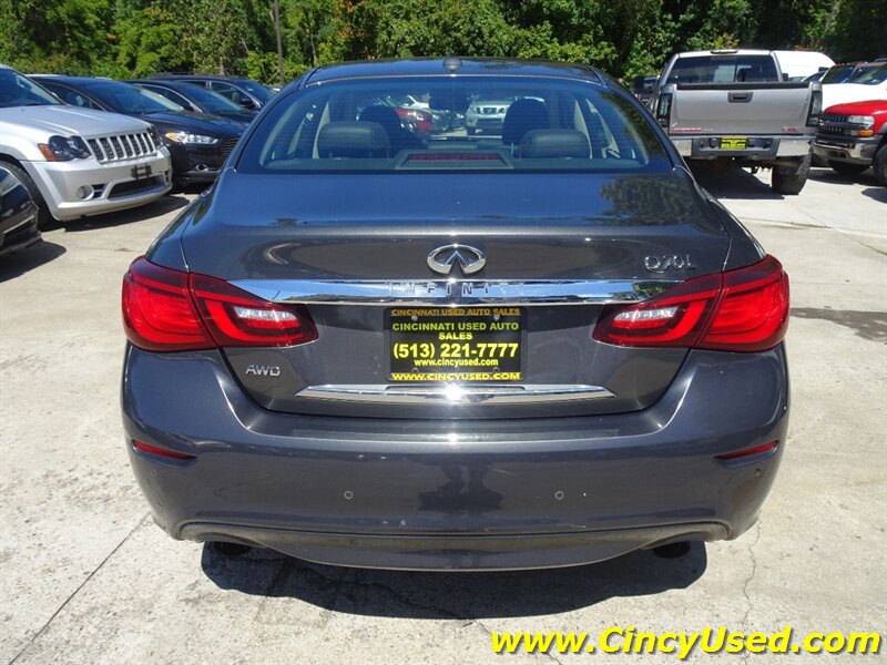 2015 INFINITI Q70 L  5.6L V8 AWD - Photo 8 - Cincinnati, OH 45255