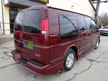 2002 GMC Savana   - Photo 5 - Cincinnati, OH 45255