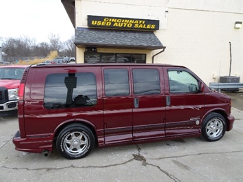 2002 GMC Savana   - Photo 3 - Cincinnati, OH 45255