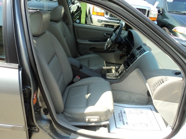 2003 Nissan Maxima GLE - Photo 8 - Cincinnati, OH 45255