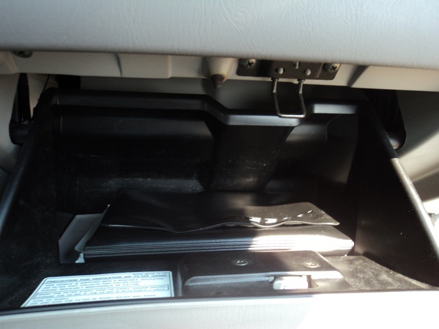 2003 Nissan Maxima GLE - Photo 21 - Cincinnati, OH 45255