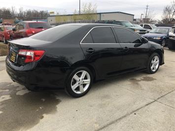 2012 Toyota Camry SE   - Photo 6 - Cincinnati, OH 45255