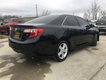 2012 Toyota Camry SE   - Photo 13 - Cincinnati, OH 45255