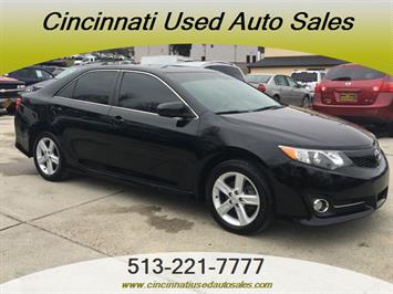 2012 Toyota Camry SE   - Photo 1 - Cincinnati, OH 45255