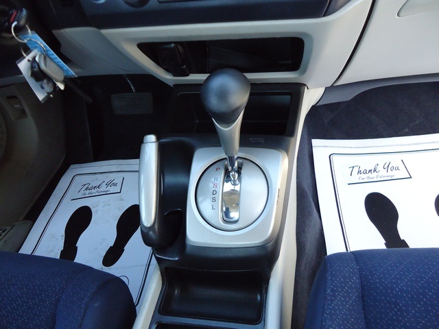2007 Honda Civic Hybrid - Photo 17 - Cincinnati, OH 45255