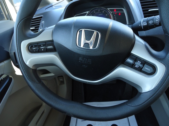 2007 Honda Civic Hybrid - Photo 19 - Cincinnati, OH 45255
