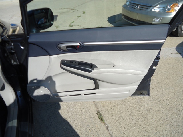 2007 Honda Civic Hybrid - Photo 25 - Cincinnati, OH 45255