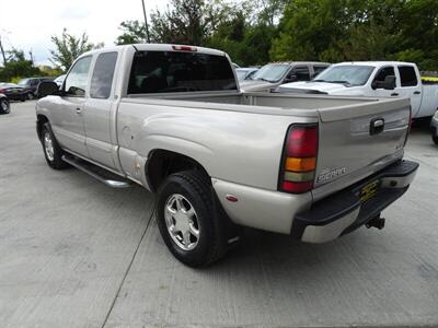 2004 GMC Sierra 1500 Denali  Quadrasteer - Photo 14 - Cincinnati, OH 45255